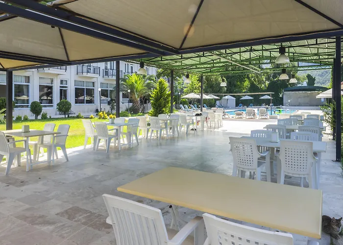 Tal Beach Hotel