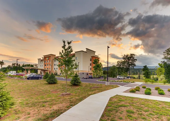 Holiday Inn Express & Suites - Saugerties - Hudson Valley By Ihg