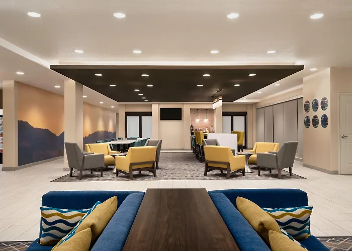 La Quinta By Wyndham Clovis Ca
