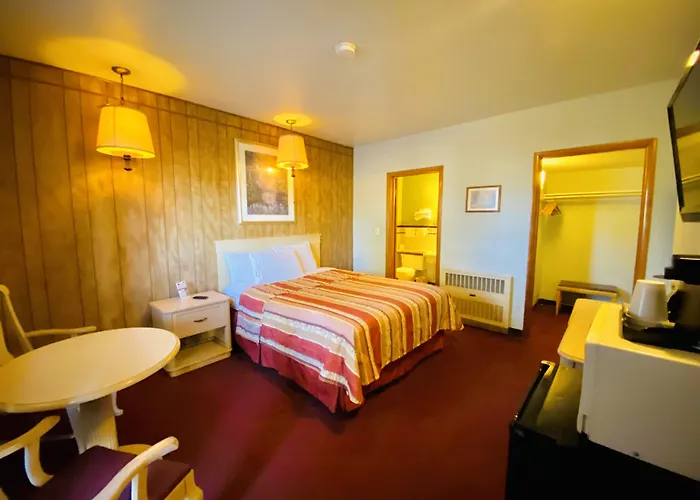 Hillcrest Motel