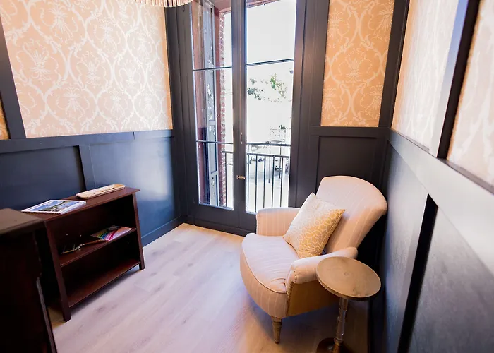 Speakeasy King Suite