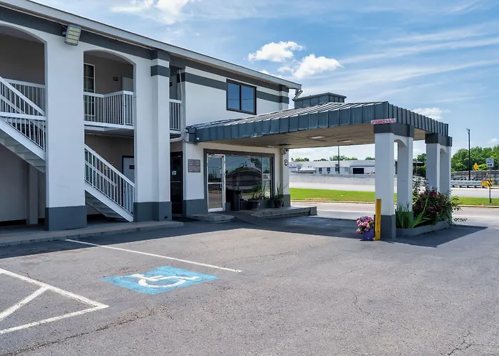 Budgetel Inns & Suites Augusta Downtown 706-945-1238