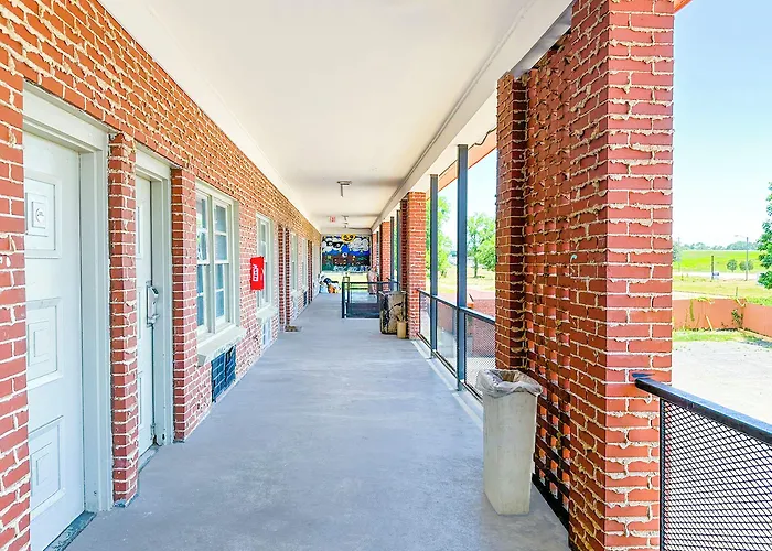 Sunrise Inn By Oyo Albany