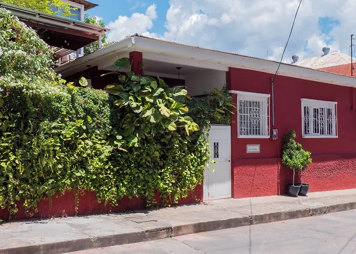Amina Inn