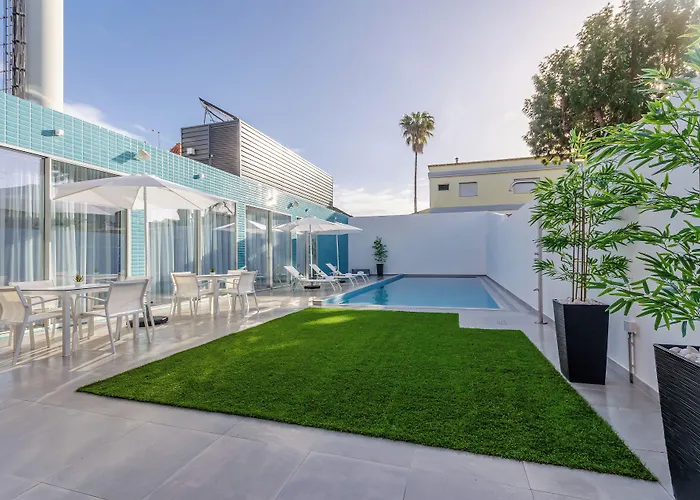 2M Boutique Hotel