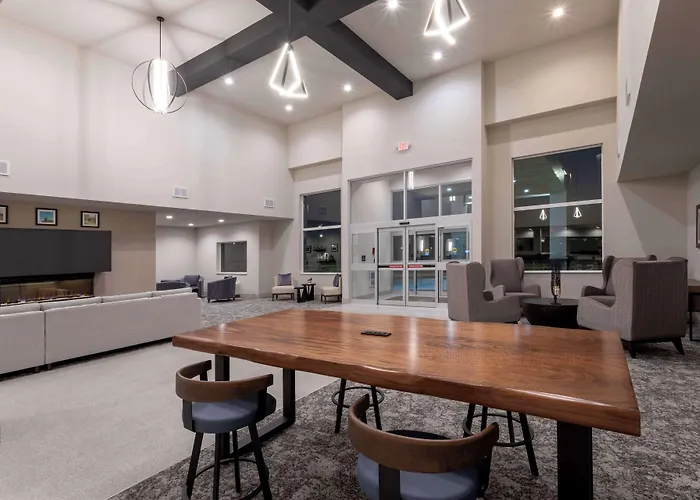 Grandstay Hotel & Suites Johnston-Des Moines, Ia