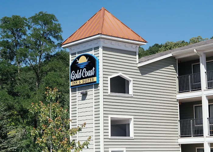 Gold Coast Inn - At The Bay In Traverse City