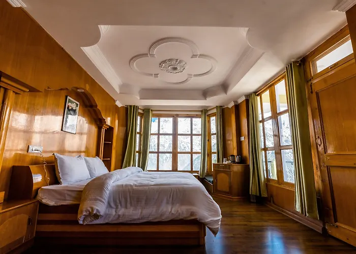 Hotel Kalpa Deshang