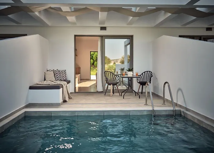 Cassiopeia Rooms & Suites