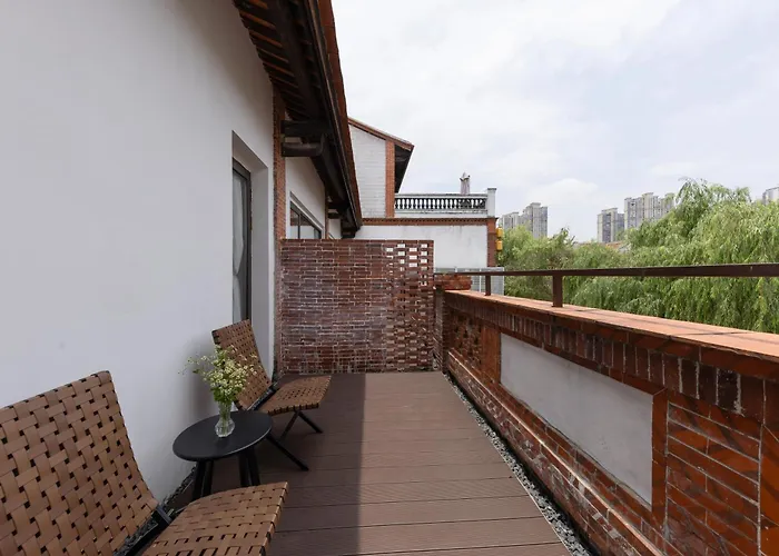 Floral Hotel Gaosheng
