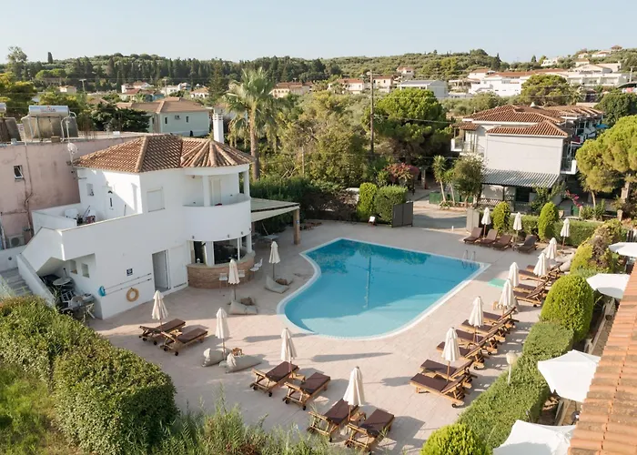 Odysseas Studios With Private Pool, Close To Tsilivi Beach