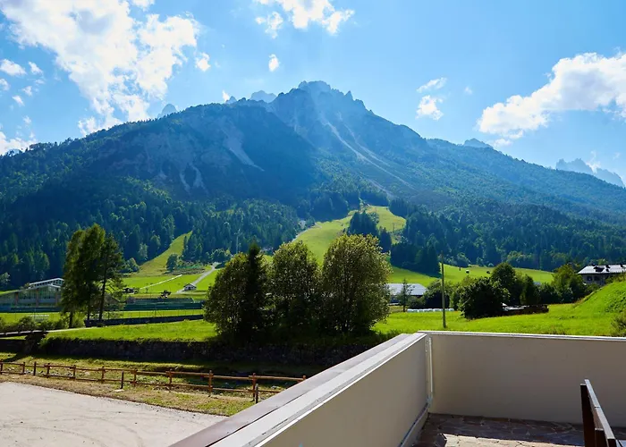 Villa Alpina Hotel