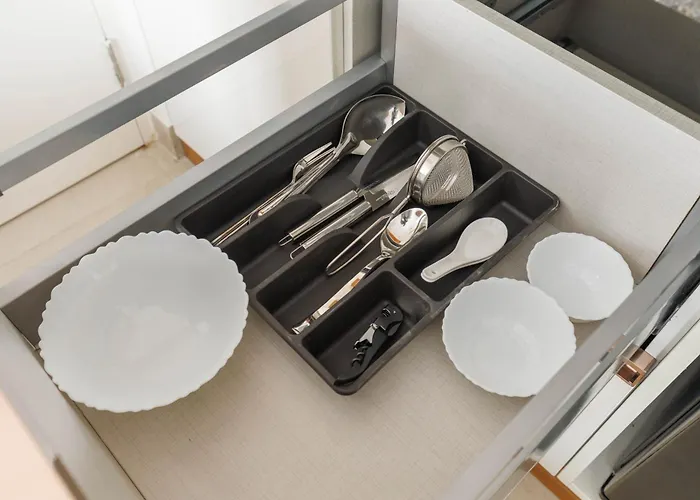 Obs Luxury Suites - Jp Nagar