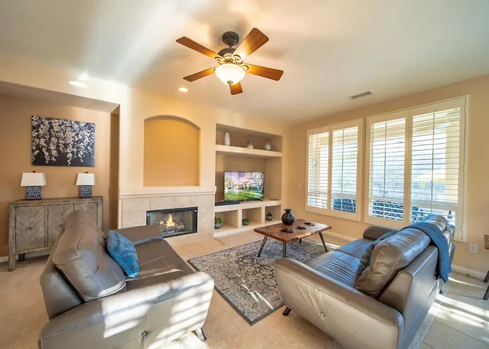 Rancho Mirage Gem - Private Pool Fireplace More