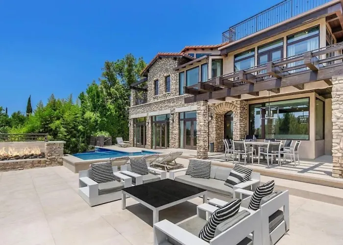 Summitridge Bev Hills Villa With Pool, Spa, Roof Deck