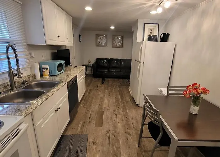 Family-Friendly 3-Bedroom Escape With Boat Or Rv Parking