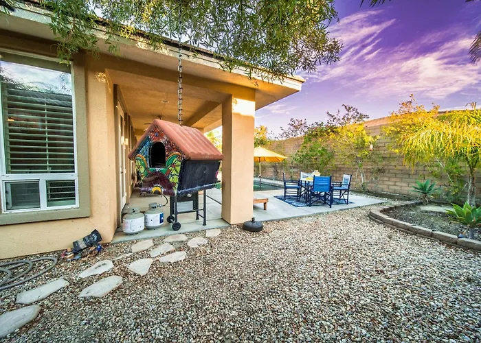 Rancho Mirage Gem - Private Pool Fireplace More