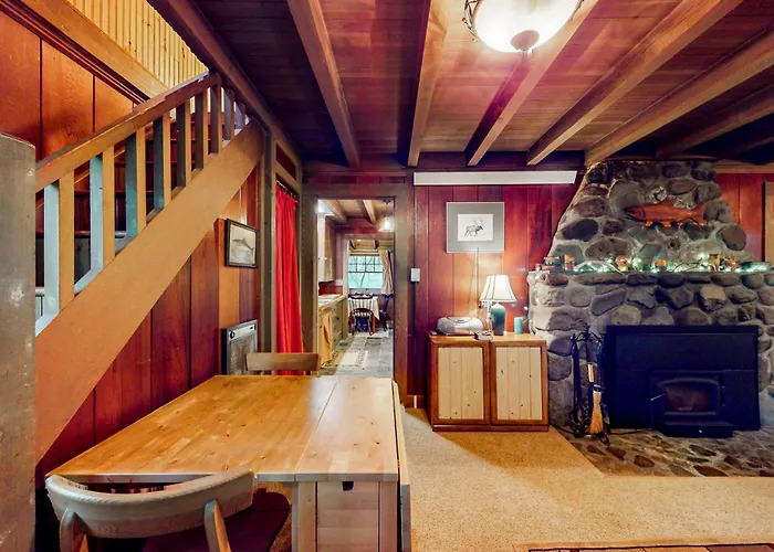 Sandy River Cabin