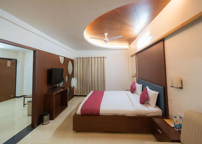 Hotel Rama Residency