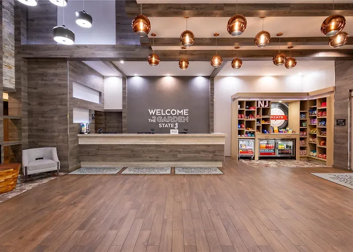Hampton Inn And Suites Newark Airport Elizabeth