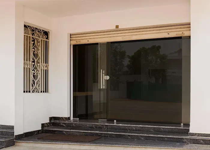 Soni'S Mansion-100M From Khajuraho Temples