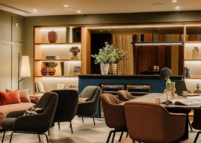 The Wellington Glasgow By Adina