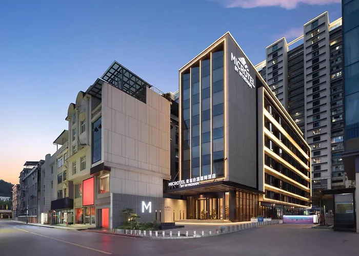 Microtel By Wyndham Enshi Jianshi