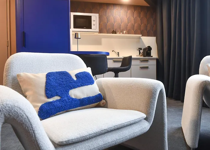 Hotel La Suite & Restaurant Le Dome