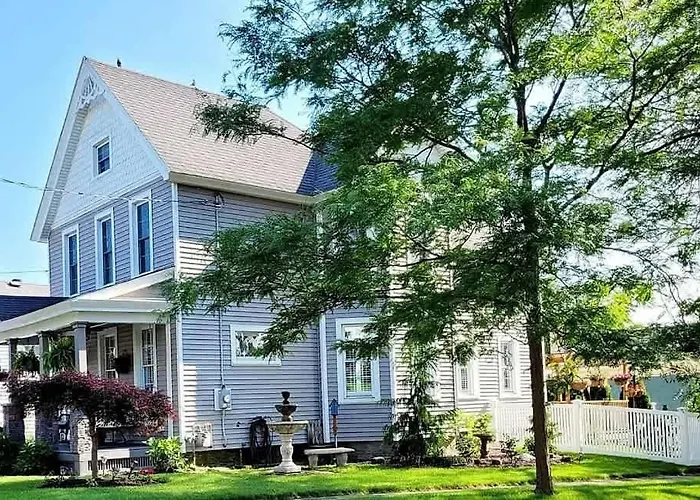 The Hamilton Harbor House