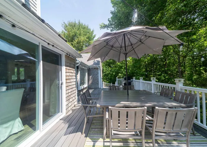 Falmouth Beach House: Bbq Bikes Family Fun & More