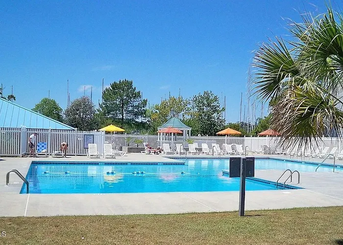 Royal Pines