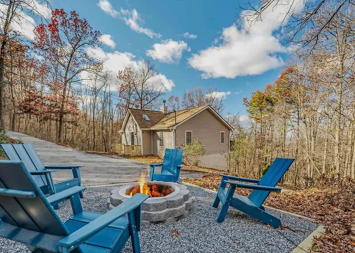 New 3 Bedroom 3 Bath Mountain Retreat