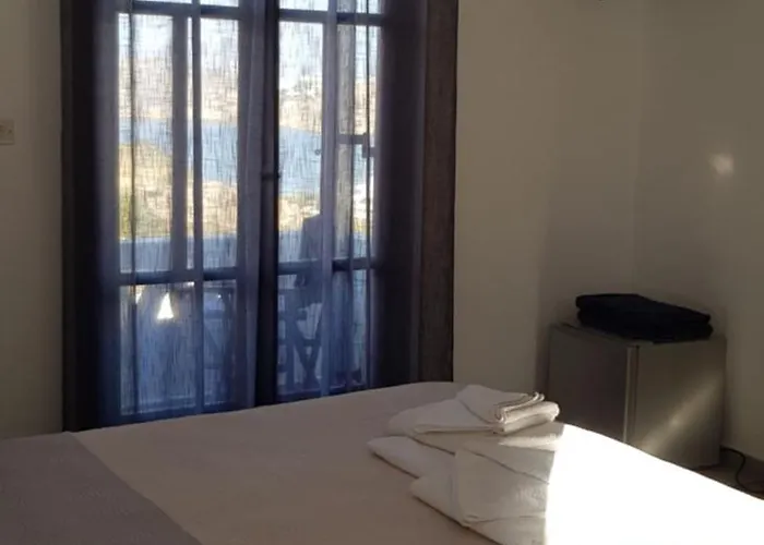 Rita'S Place Hotel