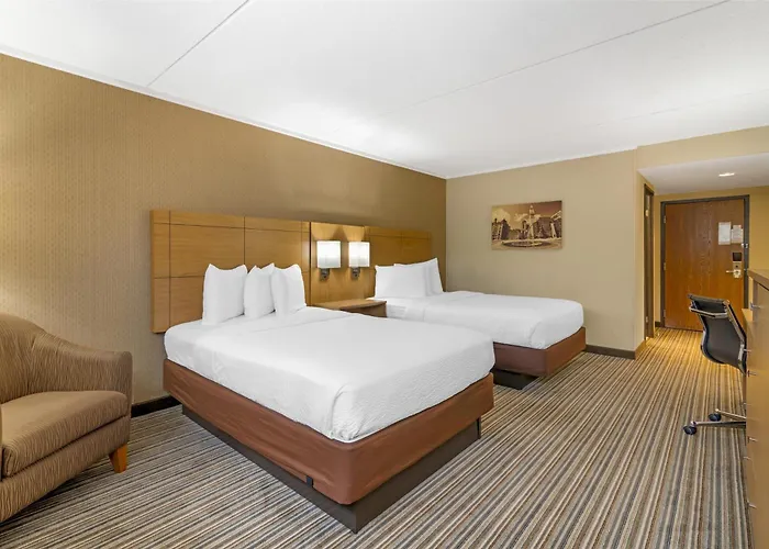 Best Western Royal Plaza Hotel And Trade Center