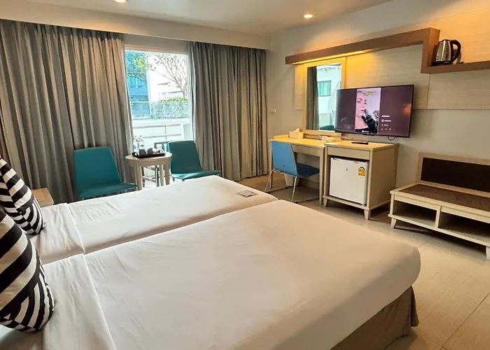 Sunshine Vista Hotel