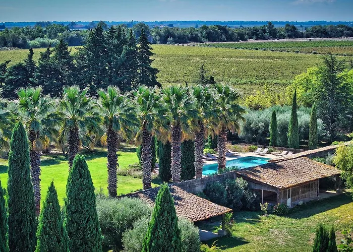 Domaine Des Clos Hotel Et Appartements- Teritoria