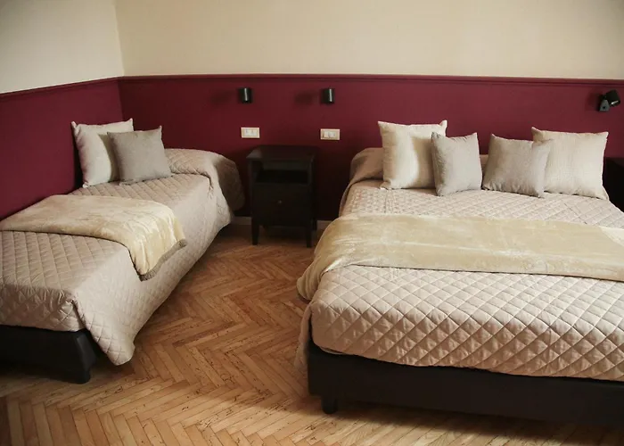 Albergo Garisenda Con Terrazza Panoramica Sulle Due Torri