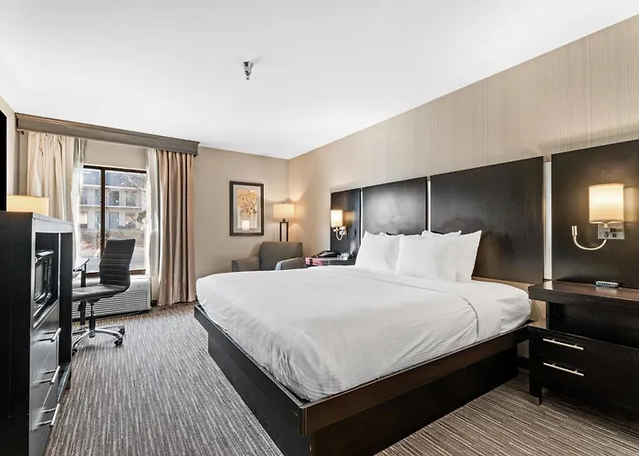 Best Western Courtview Hotel