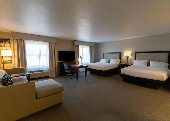 Hampton Inn & Suites-Florence Downtown