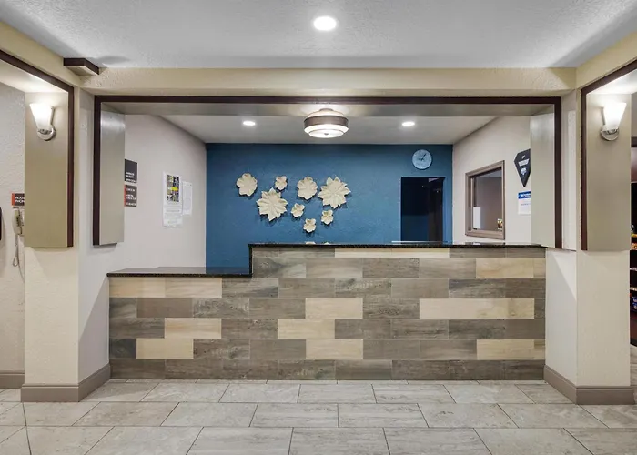 Best Western Waldo Inn & Suites