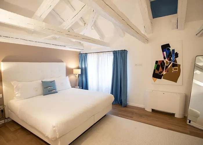 Hotel Vis A Vis
