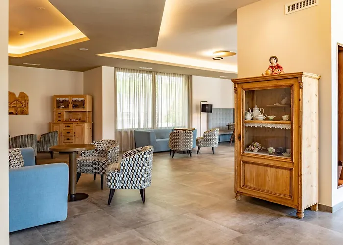 Hotel Ambassador