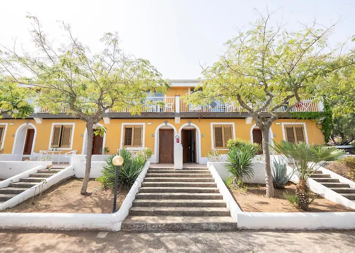 Cala Petrosa Resort