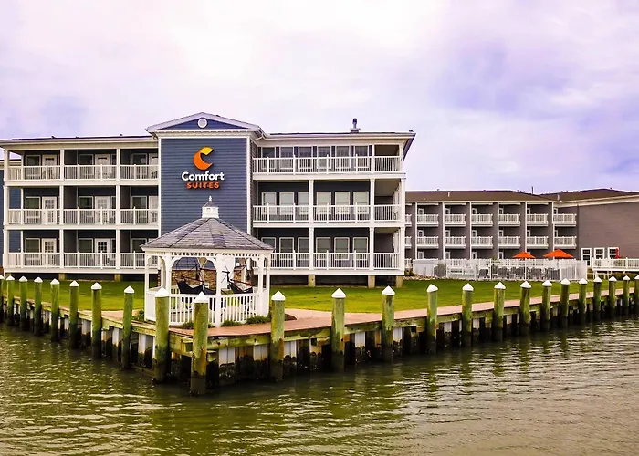 Comfort Suites Chincoteague Island Bayfront Resort