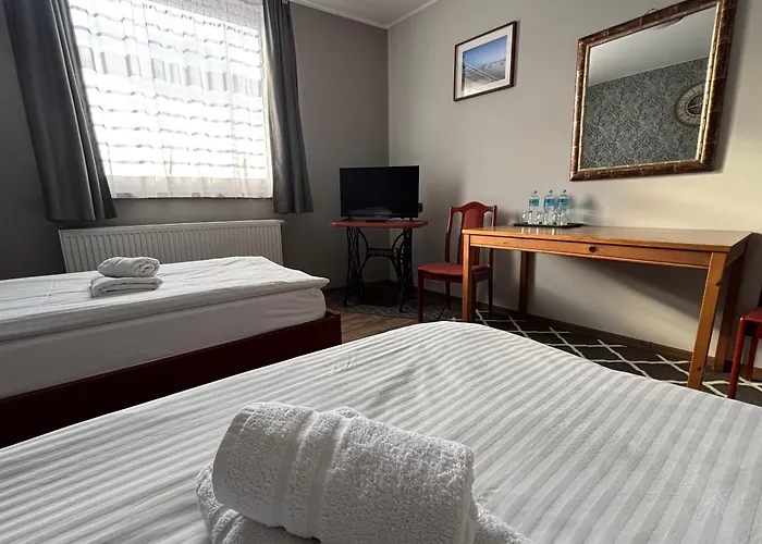 Hotel Ava
