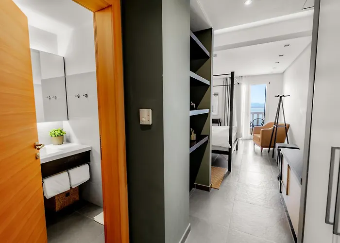 Orizontes View Hotel