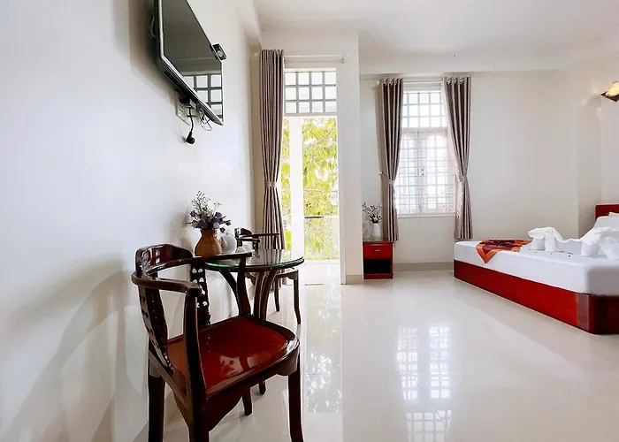 Truong Ca Hotel