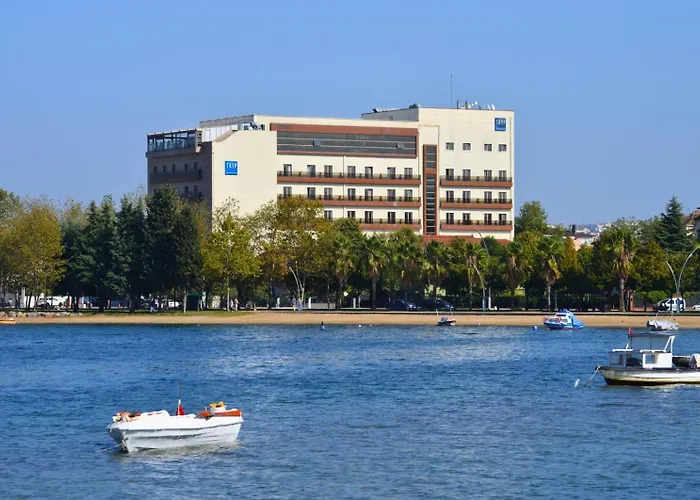 Tryp By Wyndham Izmit