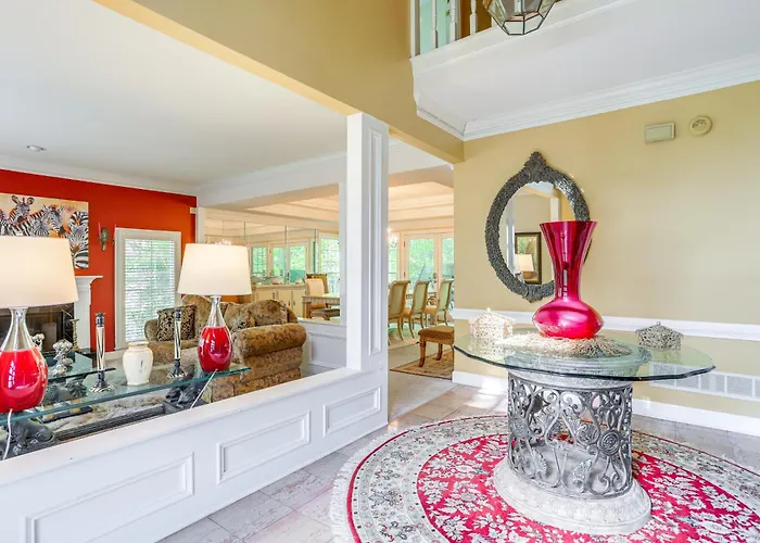 3 Mi To Roswell Riverwalk: Spacious Getaway!