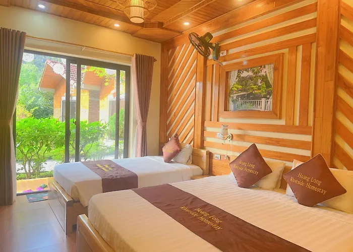 Hoanglong Riverside Homestay
